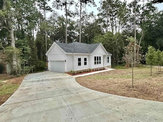 8768 Minnow Creek Dr, Tallahassee, FL 32312