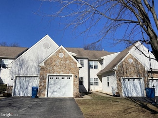 556 Cork Cir, West Chester, PA 19380