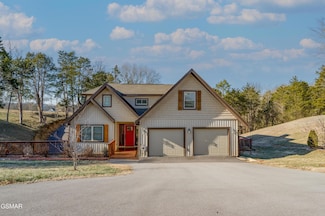 208 Overlook Dr, Sevierville, TN 37876