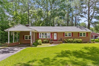 506 Ella Taylor Rd, Yorktown, VA 23692