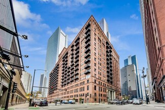165 N Canal St Unit 815, Chicago, IL 60606