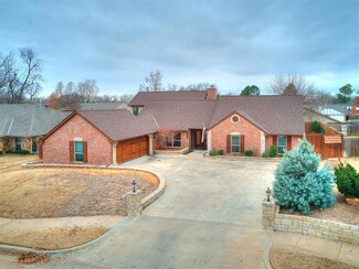 2704 Barry Switzer Ave, Norman, OK 73072