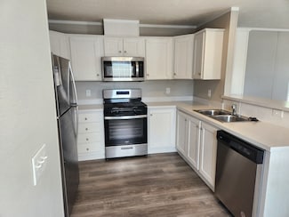 85 W Arizona Unit 85, Belleville, MI 48111