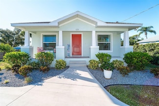 639 Yale St, Englewood, FL 34223