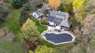 440 N Arm Dr, Mound, MN 55364