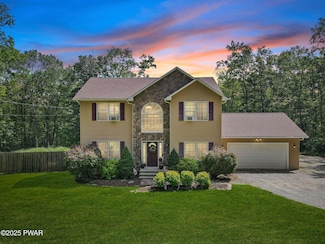 148 Deer Run, Hawley, PA 18428