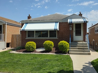 5851 S Newland Ave, Chicago, IL 60638