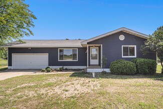 1129 22nd St, Otsego, MI 49078