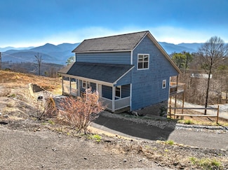 1108 Circle Point, Gatlinburg, TN 37738
