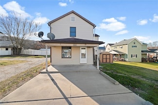 100 2nd St, Avonmore, PA 15618