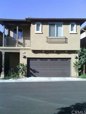11933 Manzanilla Ln, Los Angeles, CA 90047