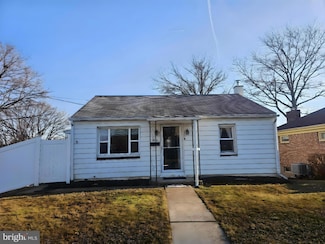 6561 Somerset St, Harrisburg, PA 17111