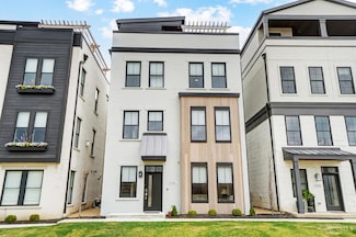 5106 Arabella Cir, Blue Ash, OH 45242