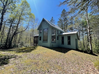 51 Deer Wander Ridge Rd, Anson, ME 04911