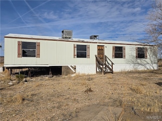6057 Kit Dr, Golden Valley, AZ 86413