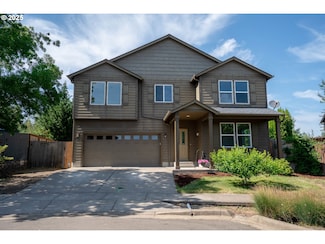 24823 Hawks View Dr, Veneta, OR 97487