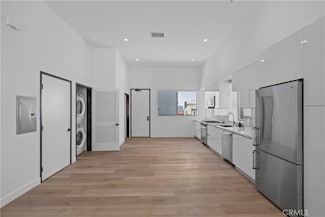957 Figueroa Terrace Unit 318, Los Angeles, CA 90012