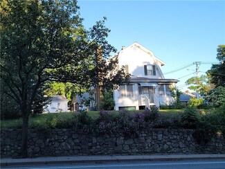 2960 Post Rd, Warwick, RI 02886