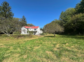 17558 Sweet Springs Valley Rd, Gap Mills, WV 24941