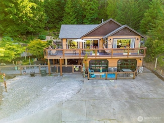 1769 Lake Louise Rd, Bellingham, WA 98229