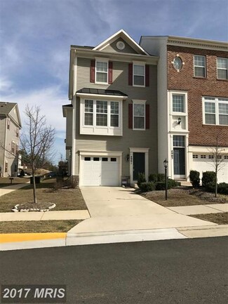 4901 Potomac Highlands Cir Unit 143, Triangle, VA 22172
