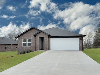 3030 Rosalee Ln, Centerton, AR 72736