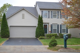 8271 Olympus Ln, Blacklick, OH 43004