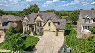 17800 Penrose Ln, Lenexa, KS 66219