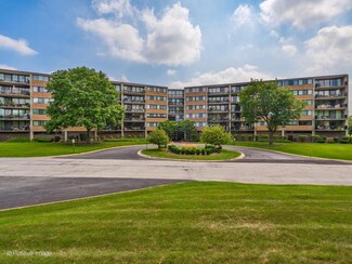 101 Bar Harbour Rd Unit 2, Schaumburg, IL 60193