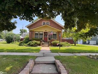 238 Sarah Ave, Iowa Falls, IA 50126