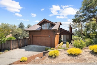 45 Wimbledon Way, San Rafael, CA 94901