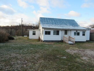 665 Walnut St, Harrisville, WV 26362