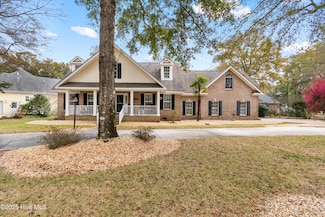 618 Oyster Bay Dr, Sunset Beach, NC 28468