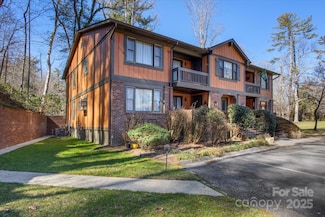 1749 Haywood Manor Rd, Hendersonville, NC 28791