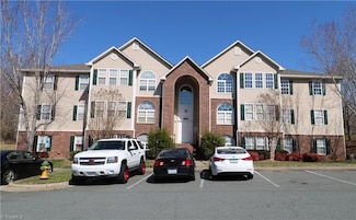 111 Mill Pond Dr Unit 111, Winston Salem, NC 27106
