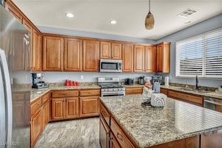 6505 Winter Moon St, North Las Vegas, NV 89084