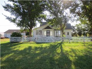 25216 S Rayl Rd, Mount Hope, KS 67108
