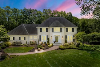 267 West St, Northborough, MA 01532