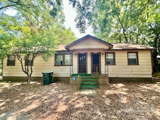 2701 Larkin St Unit 2701 1/2 and 2701, Pensacola, FL 32514