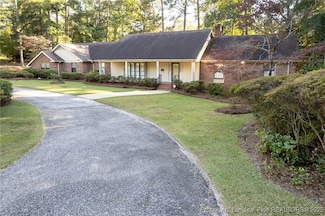 2521 Morganton Rd, Fayetteville, NC 28303