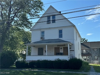 725 E River St, Elyria, OH 44035