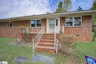 112 Bhattacharjee Blvd, Easley, SC 29640