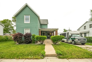 330 W Lawrence St, Mishawaka, IN 46545