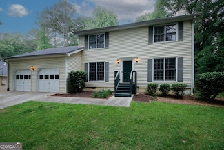 6504 Swift Creek Dr, Lithonia, GA 30058