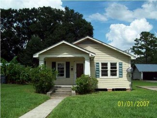 406 Sanders St, Franklin, LA 70538