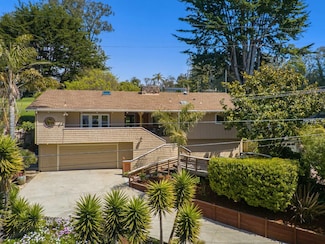423 Sumner Ave, Aptos, CA 95003