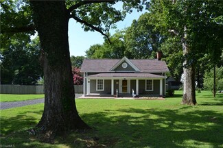 505 W Decatur St, Madison, NC 27025