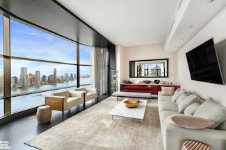 50 United Nations Plaza Unit 28B, New York, NY 10017