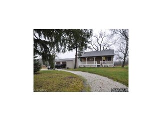 3392 Helsey Fusselman Rd, Southington, OH 44470