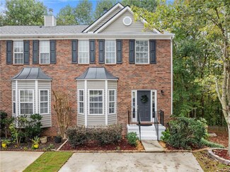 4948 Oak Meadow Ln, Oakwood, GA 30566